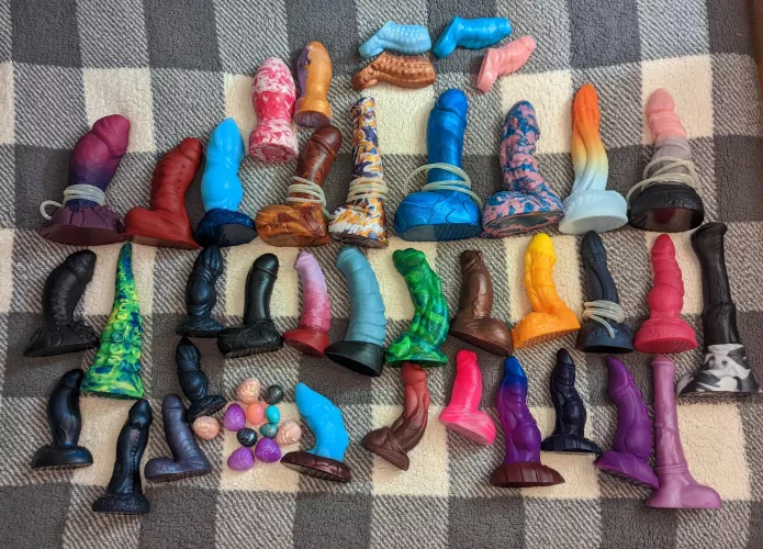 Our collection so far, while i wait for the Black Friday weekend purchases to ship. I was hoping to have the new additions by now. I may need to thin out the herd, the bottom row barely gets any love (except the eggs, use them reg) middle is where all th