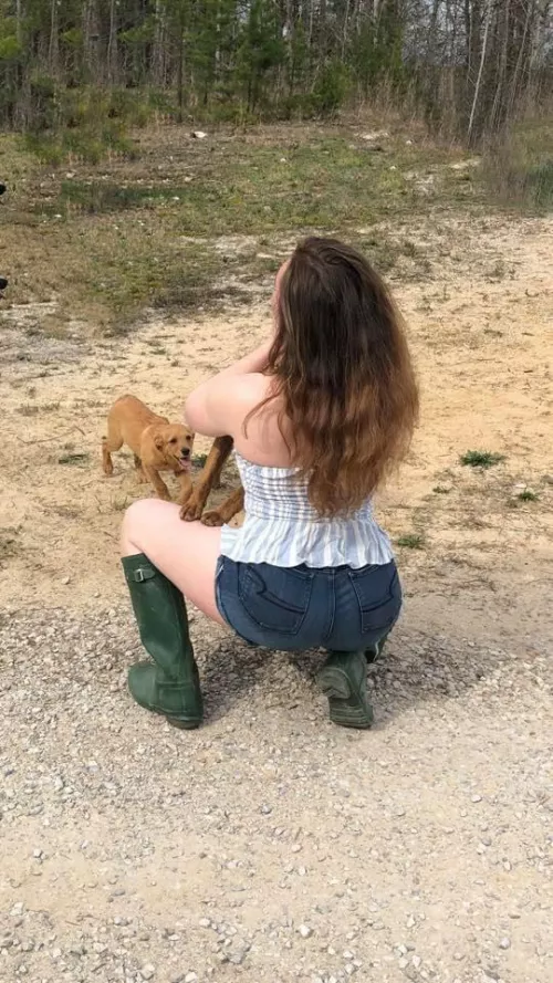 Outside in public idc line up