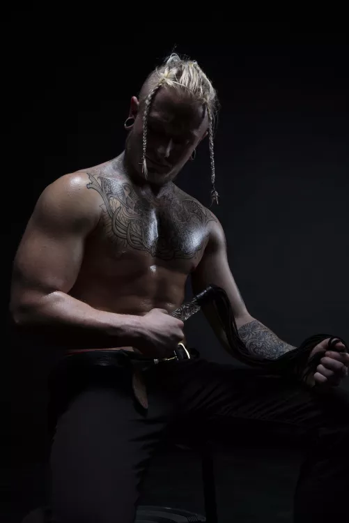 Over. My. Knee. (Check bio)