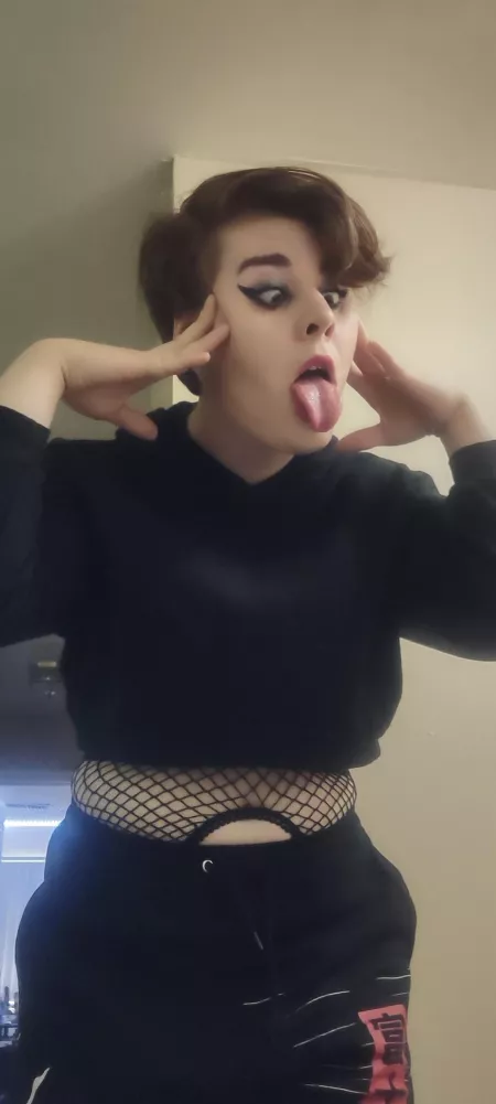 Overloading on gay thoughts 😵 Overloading on gay thoughts 😵