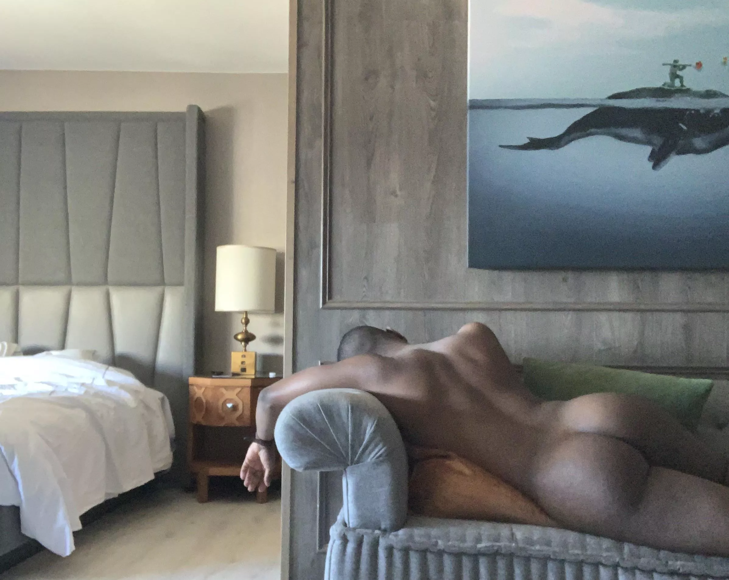 Paint me like one of your French whales 😜