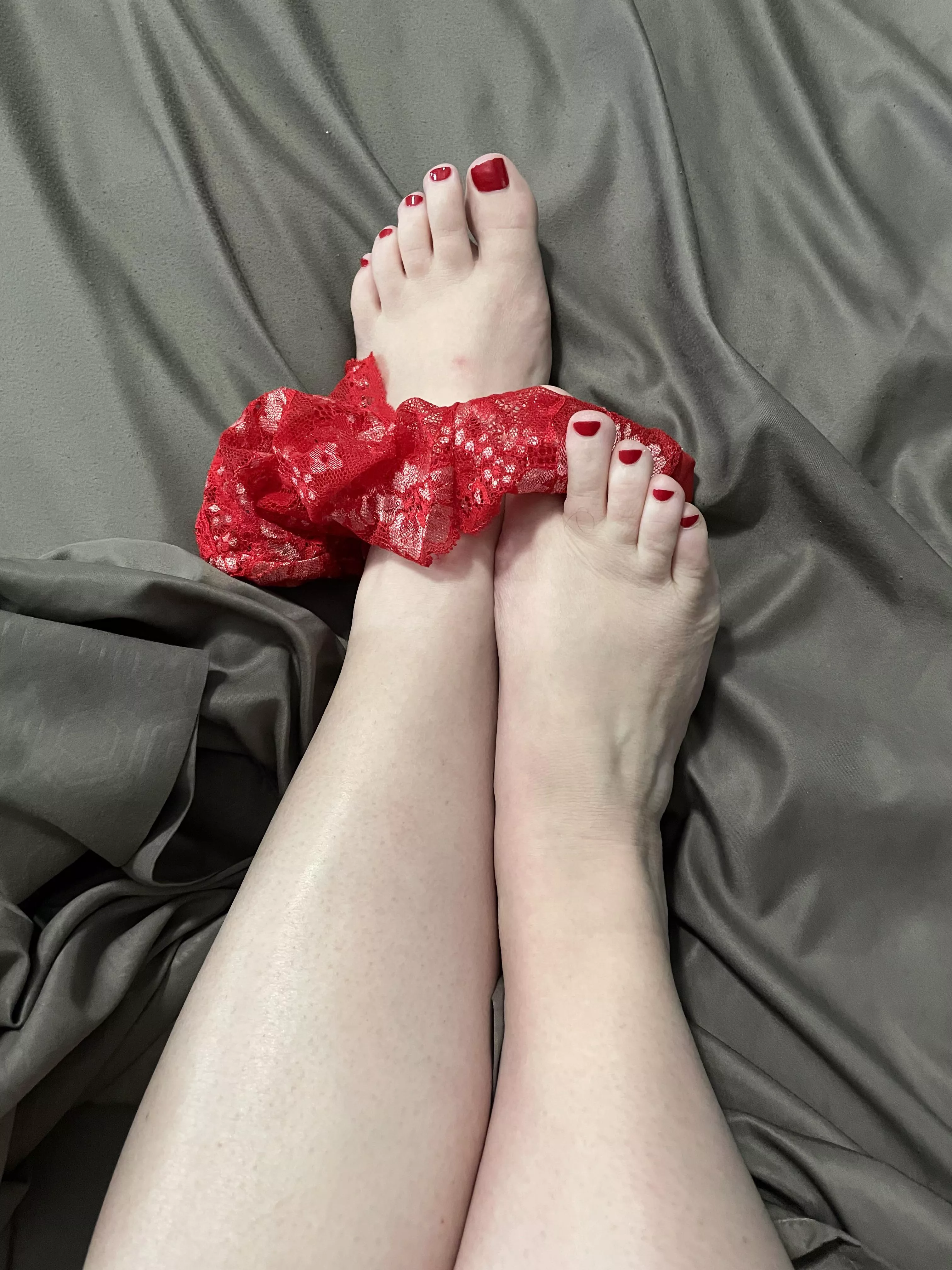 Panties or no panties today?? Panties or no panties today??