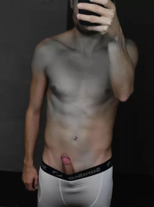 pants down.. lets start with the post workout๐คค๐คค๐๐๐๐ (m)