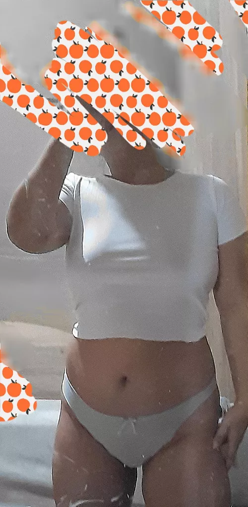 Pardon my dirty mirror [f]