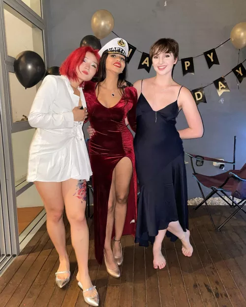Party Girls Party Girls