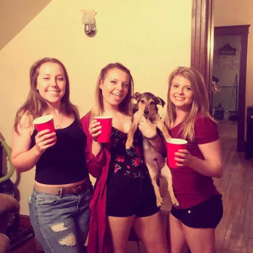 Party girls Party girls