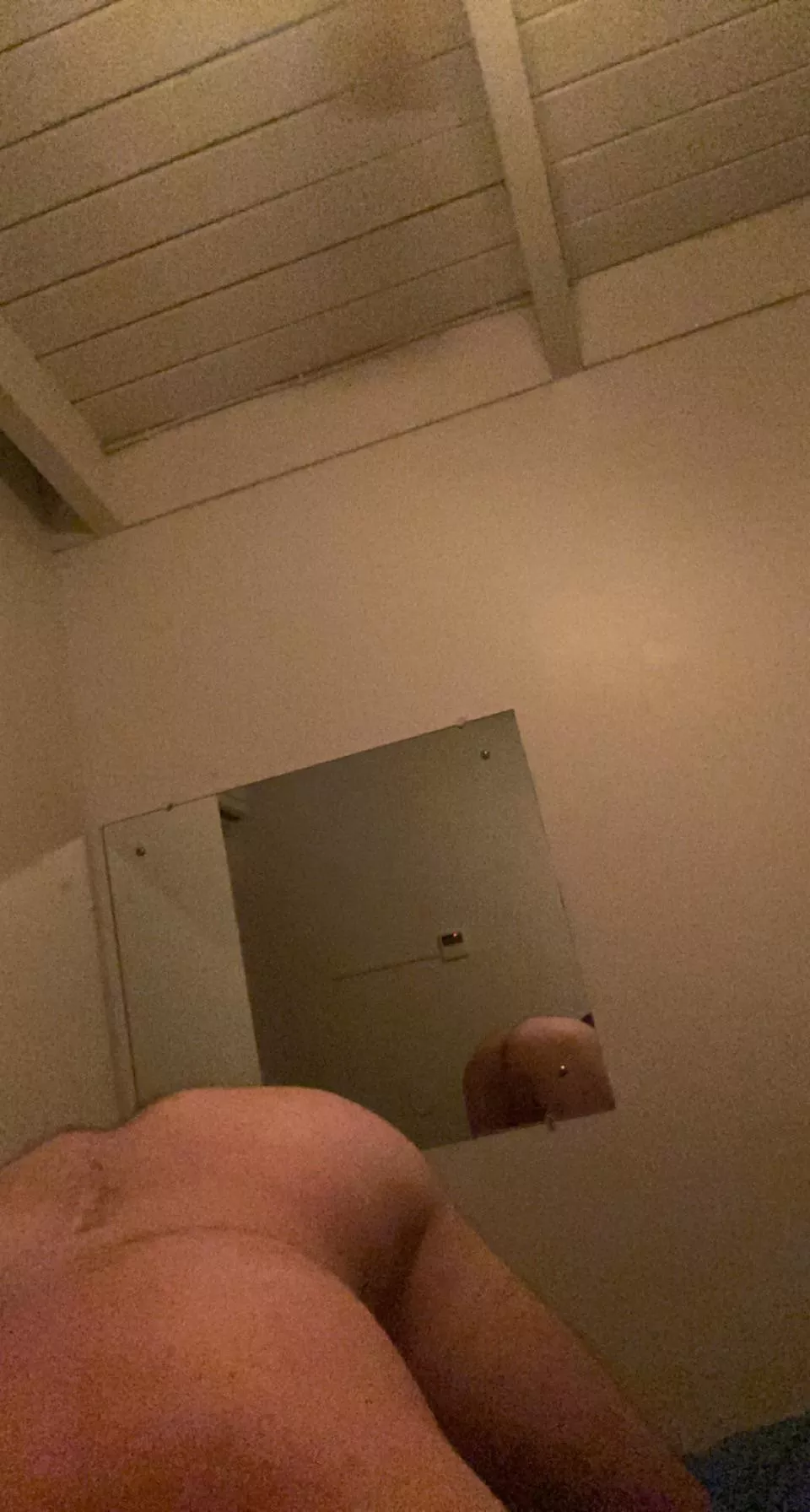 Party is in the back of you wanna join 😈🍑