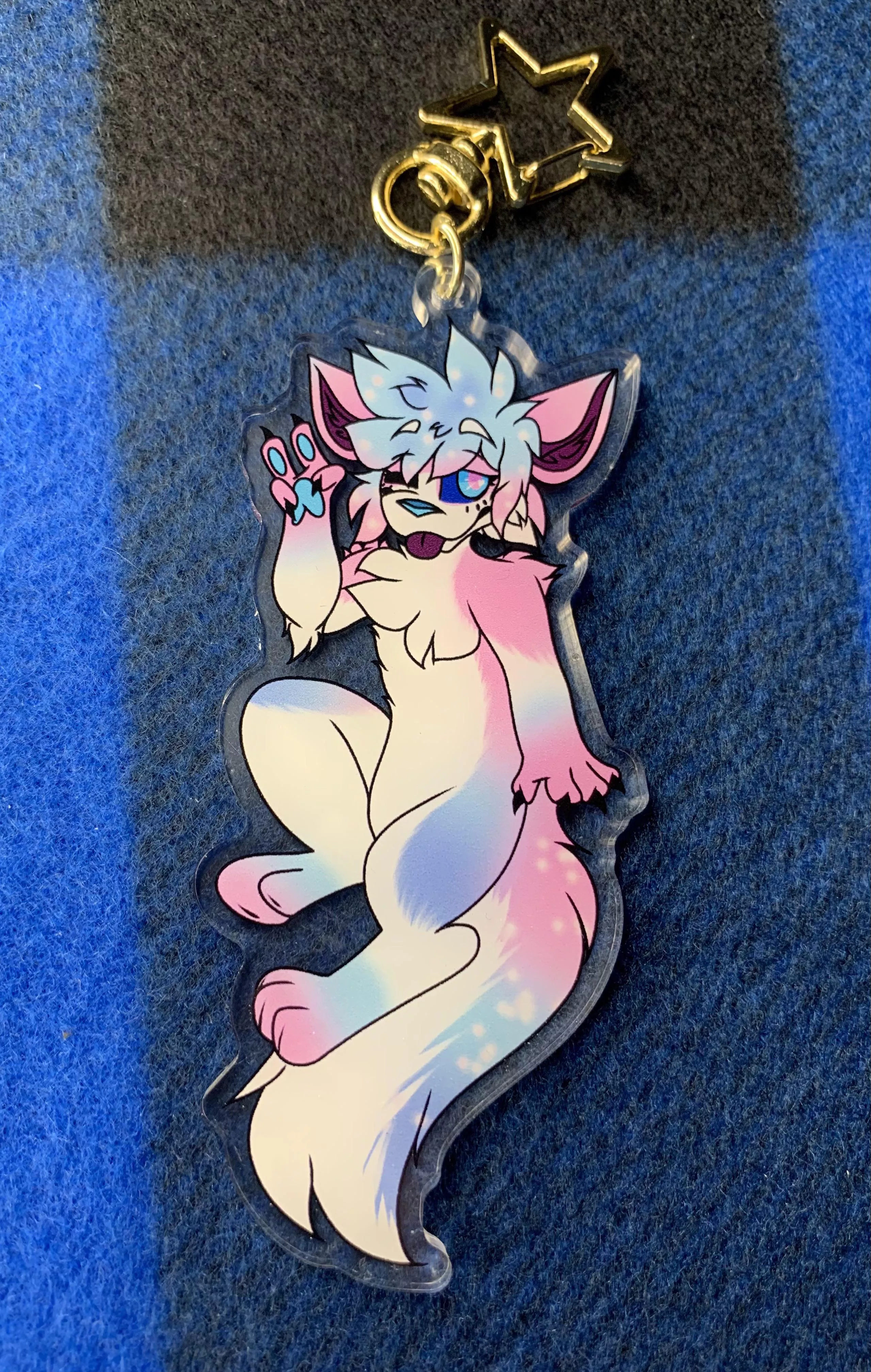 Peace ! ? (charm commissions open !!)