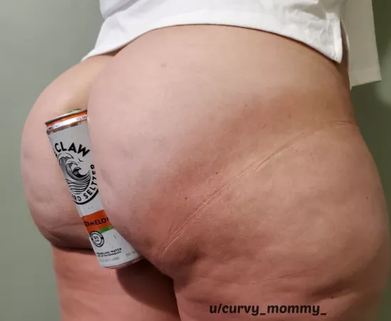 Peachy drink holder! Peachy drink holder!