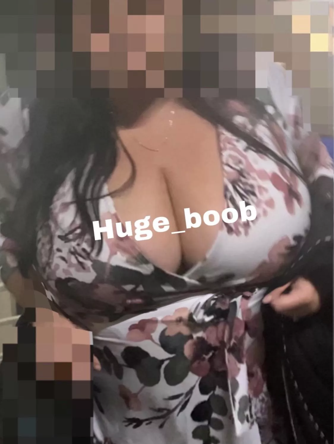 People always stare at her . Can you guess why?should I share more?(Jerk tribbers get to see more)kik@algaewide