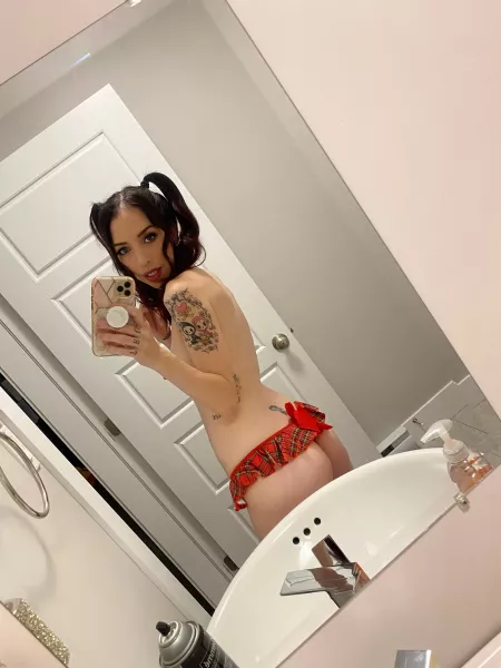 people think i'm an innocent shy girl. π $3.50 sale on my page. π₯ come watch me dress up as a school girl, show my tits, & suck cock. π₯΅ link in comments.