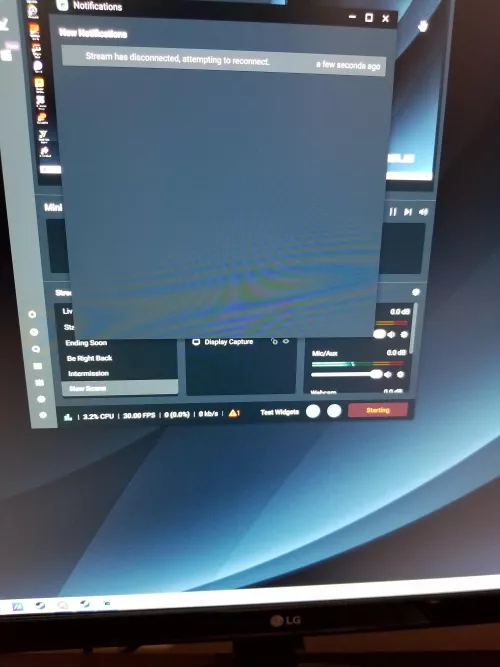 Perfectly healthy new computer. 30 fps 720 res 4500 bitrate and it gets stuck at