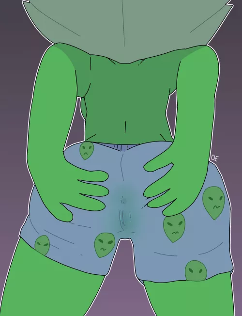 Peridot porn, spreading through her shorts