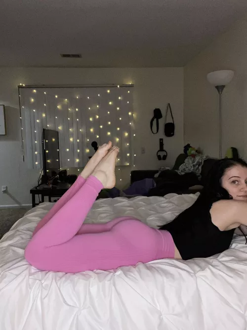 Perky bum 🍑💗
