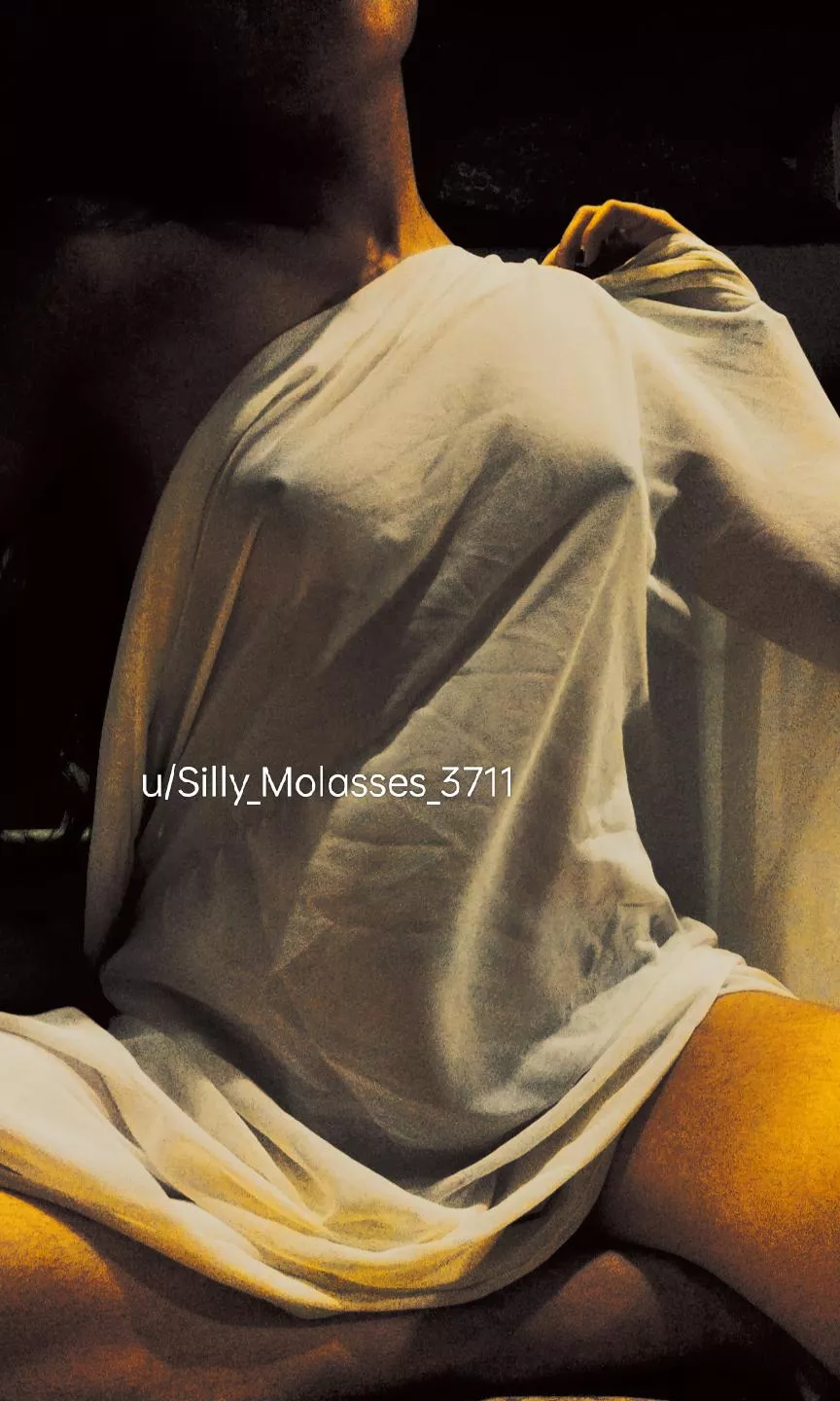 Perky tits 😊🔥