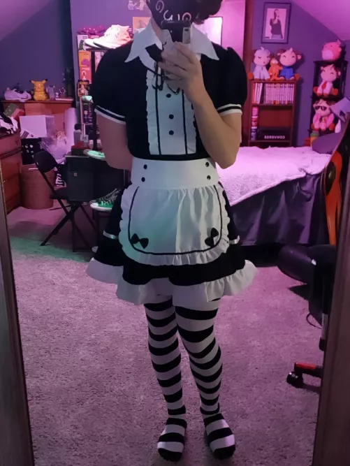 Personal femboy maid at ur service :3