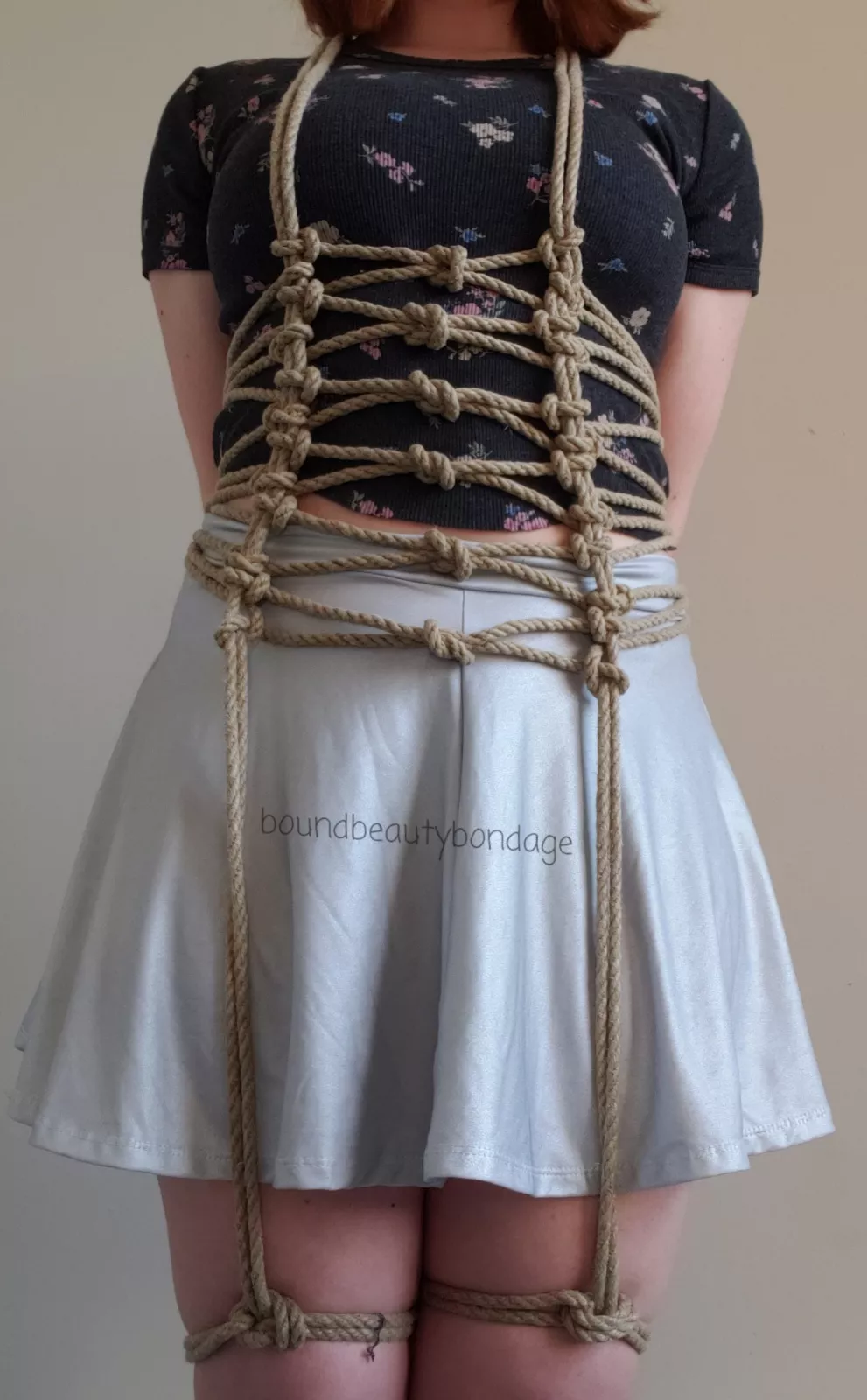 Petite and kinky rope slut here [f]