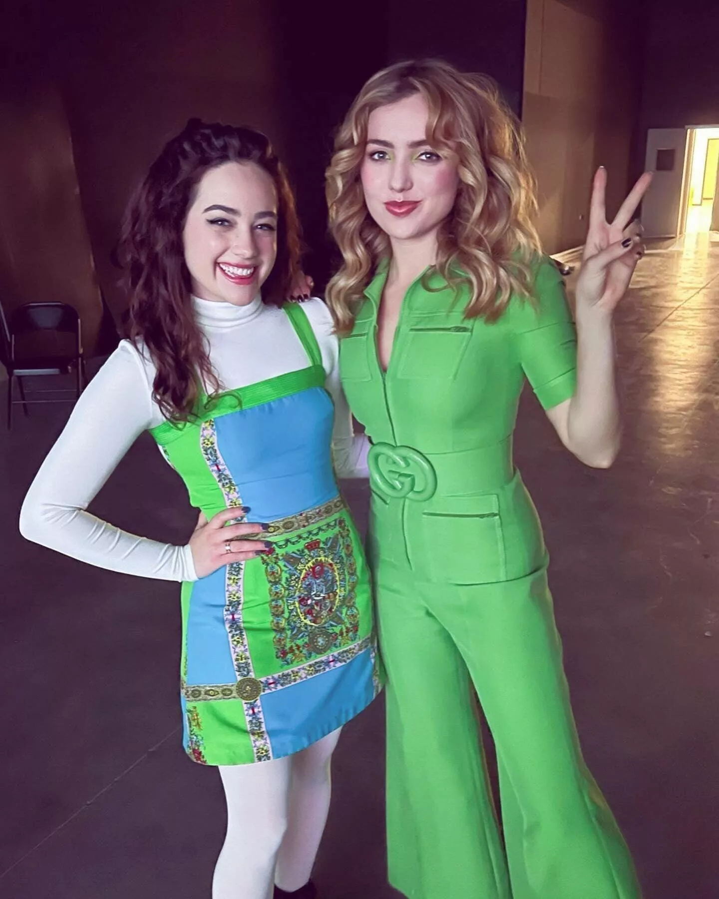 Peyton List and Mary Mouser getting fucked together is something I never knew I needed Peyton List and Mary Mouser getting fucked together is something I never knew I needed