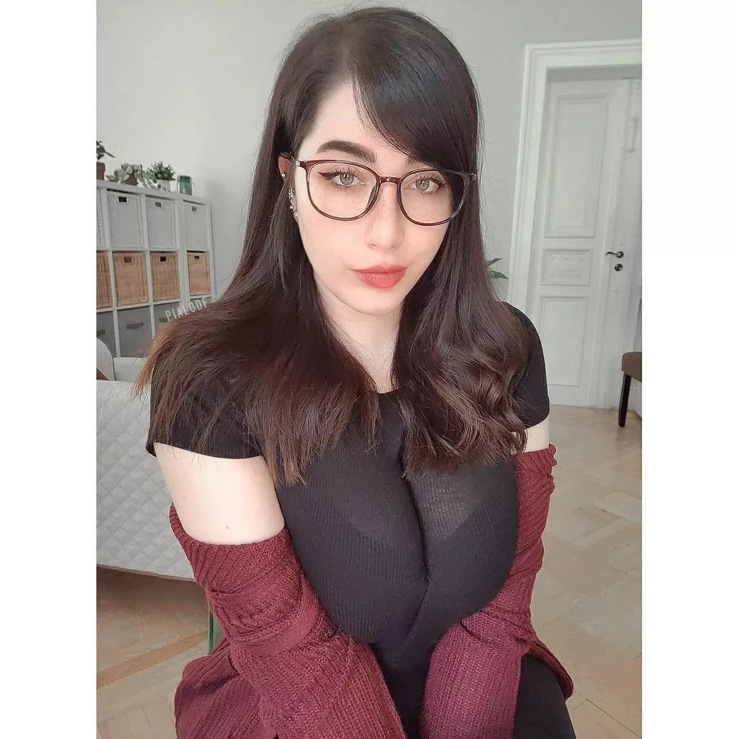 Pia Loof Pia Loof