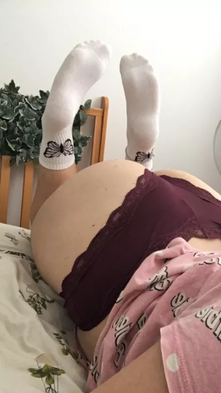 Pick one to remove: socks or panties? π¦