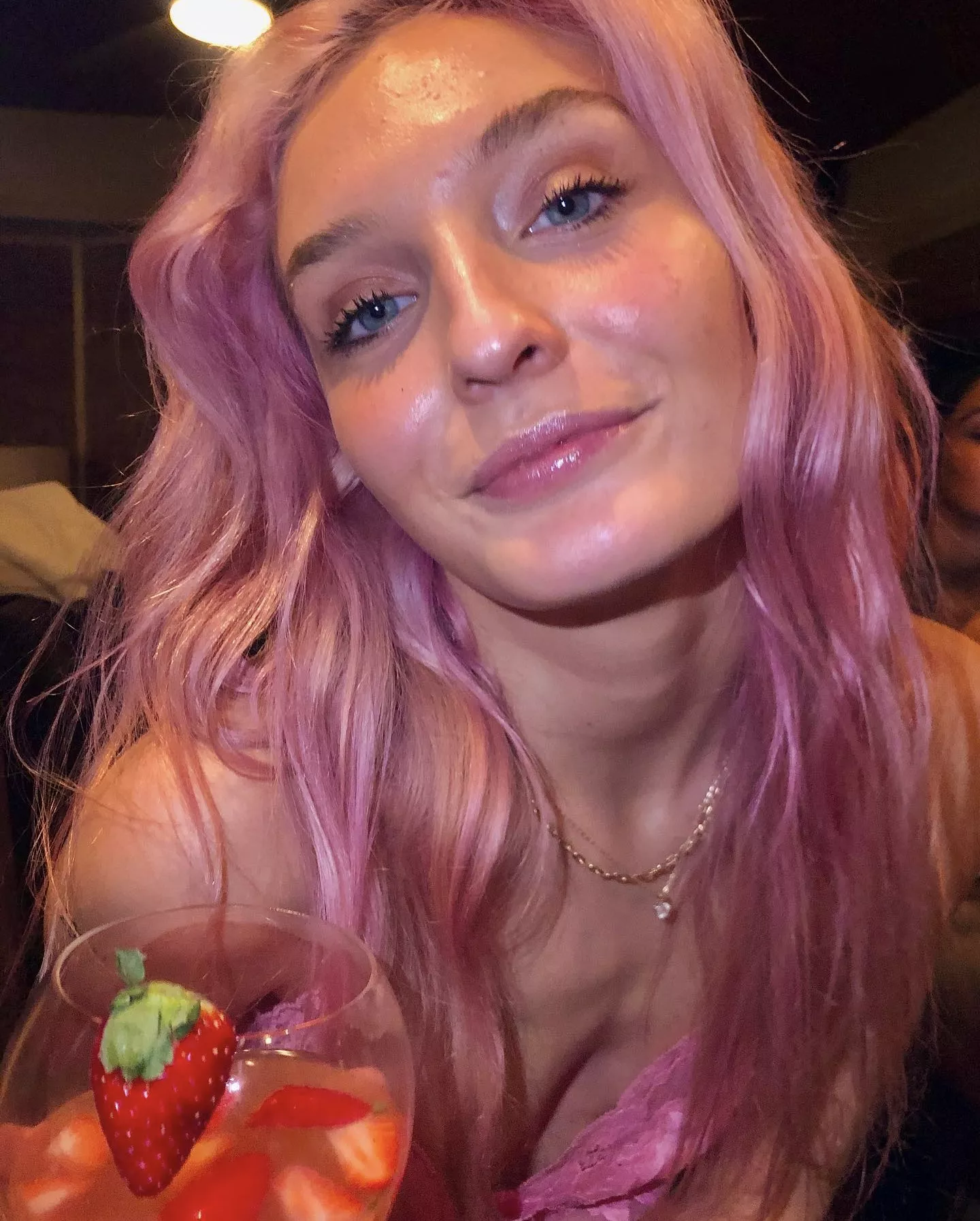 Pink hair, don't care. Pink hair, don't care.