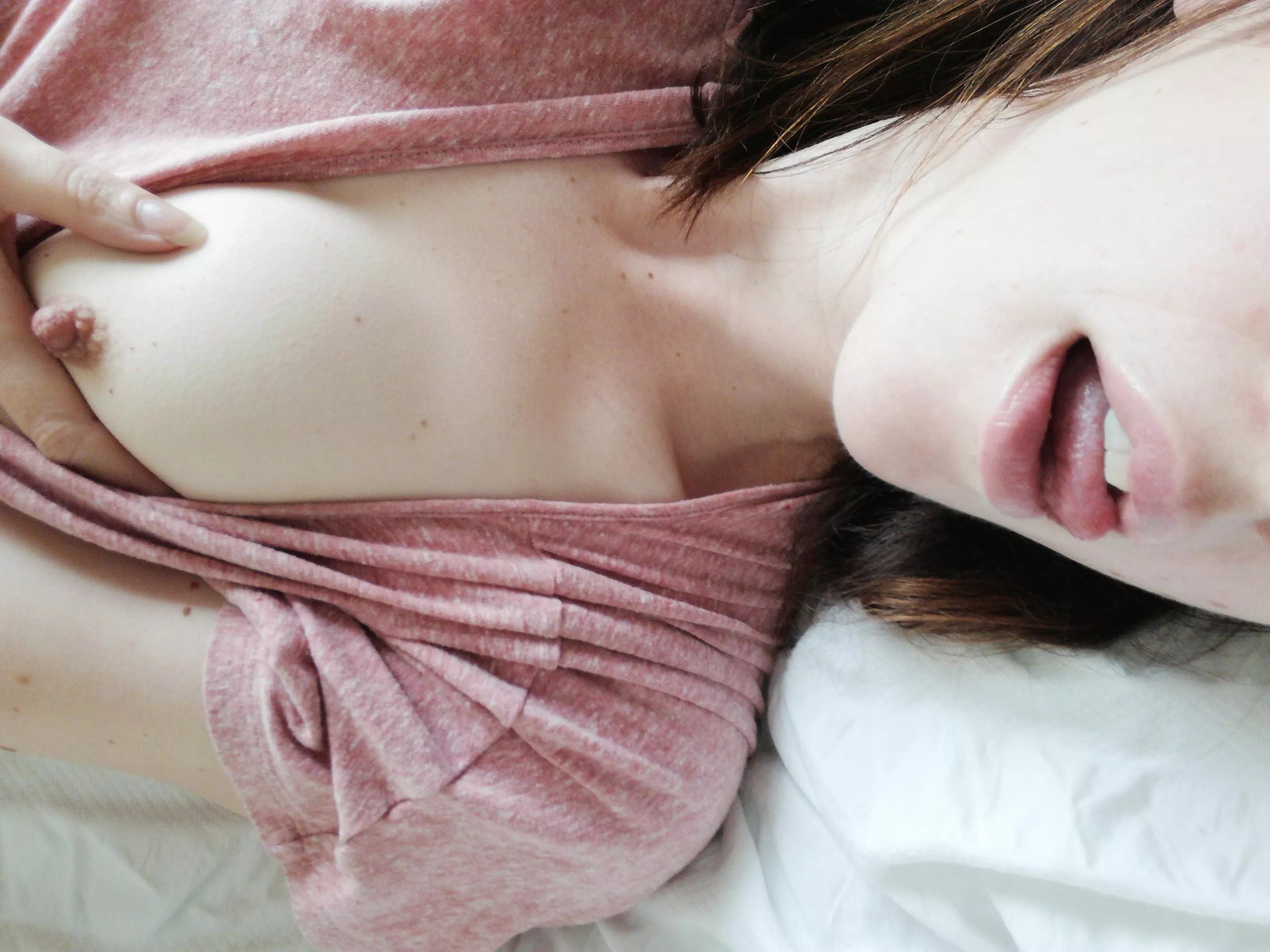 Pink to make boys wank....I mean wink !! ???