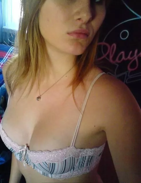 Play ro5gh with me?????