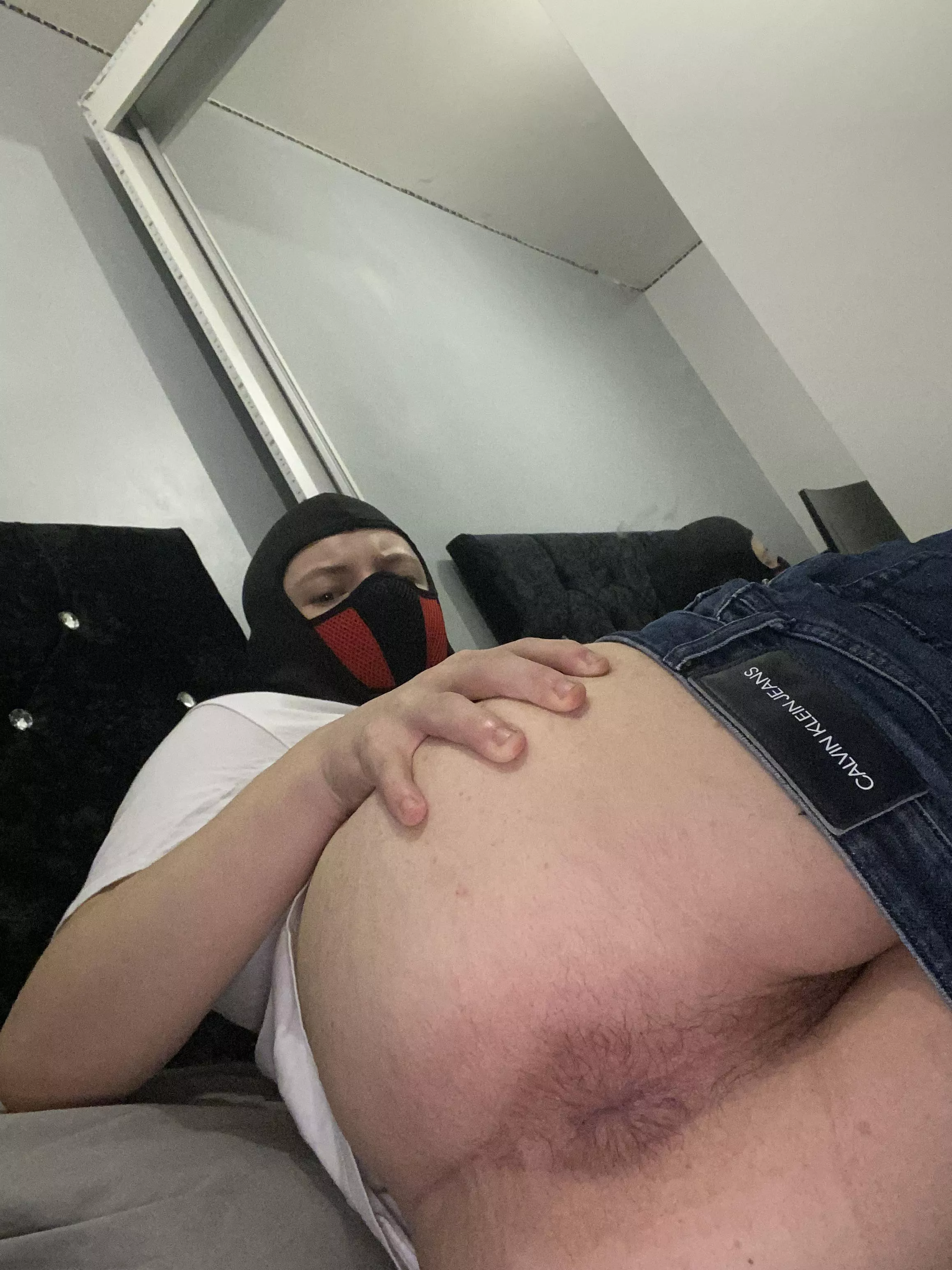 Play with my hole bro 😈