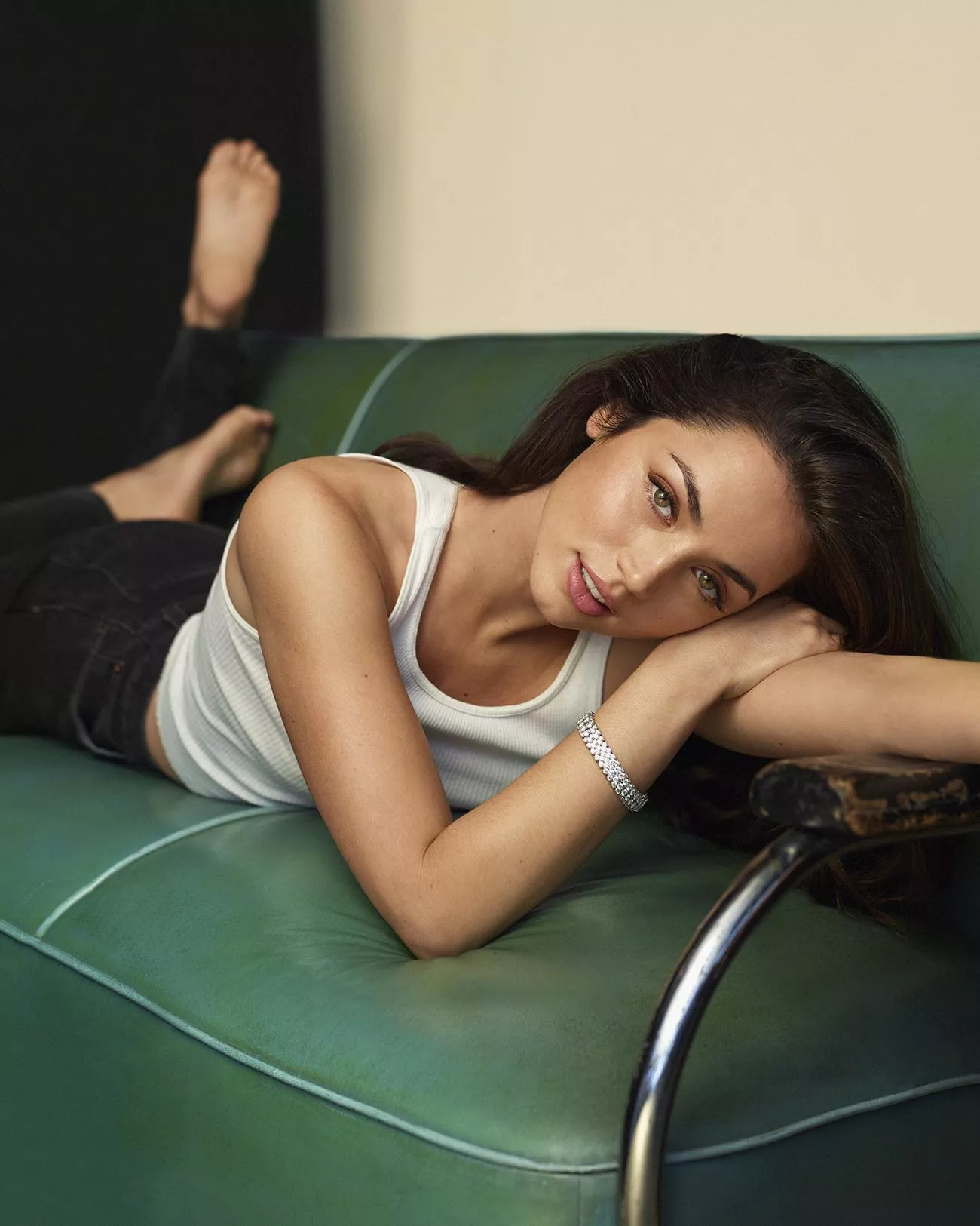 Playing as Ana de Armas for people Playing as Ana de Armas for people