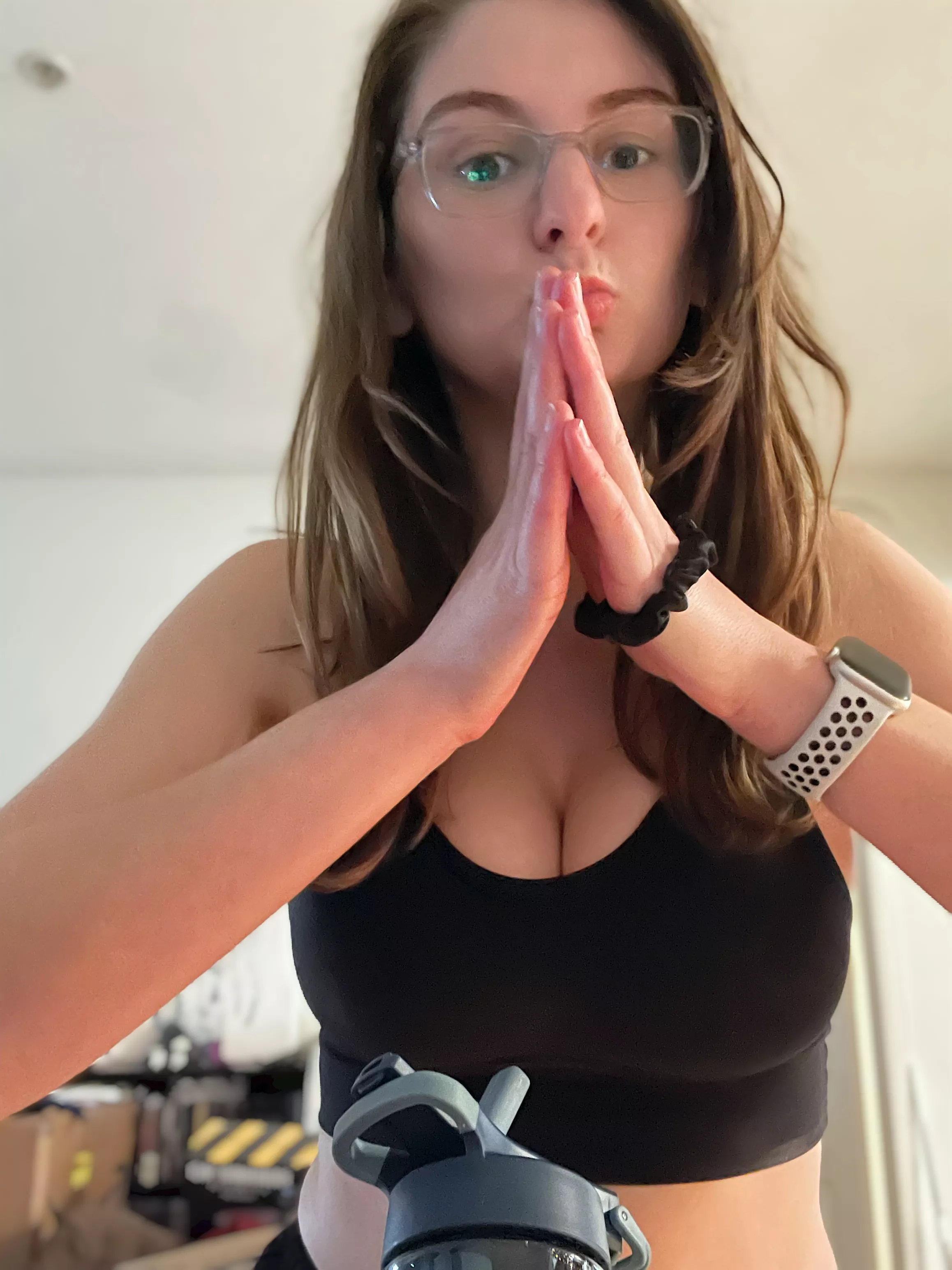 Please come on my glasses Please come on my glasses