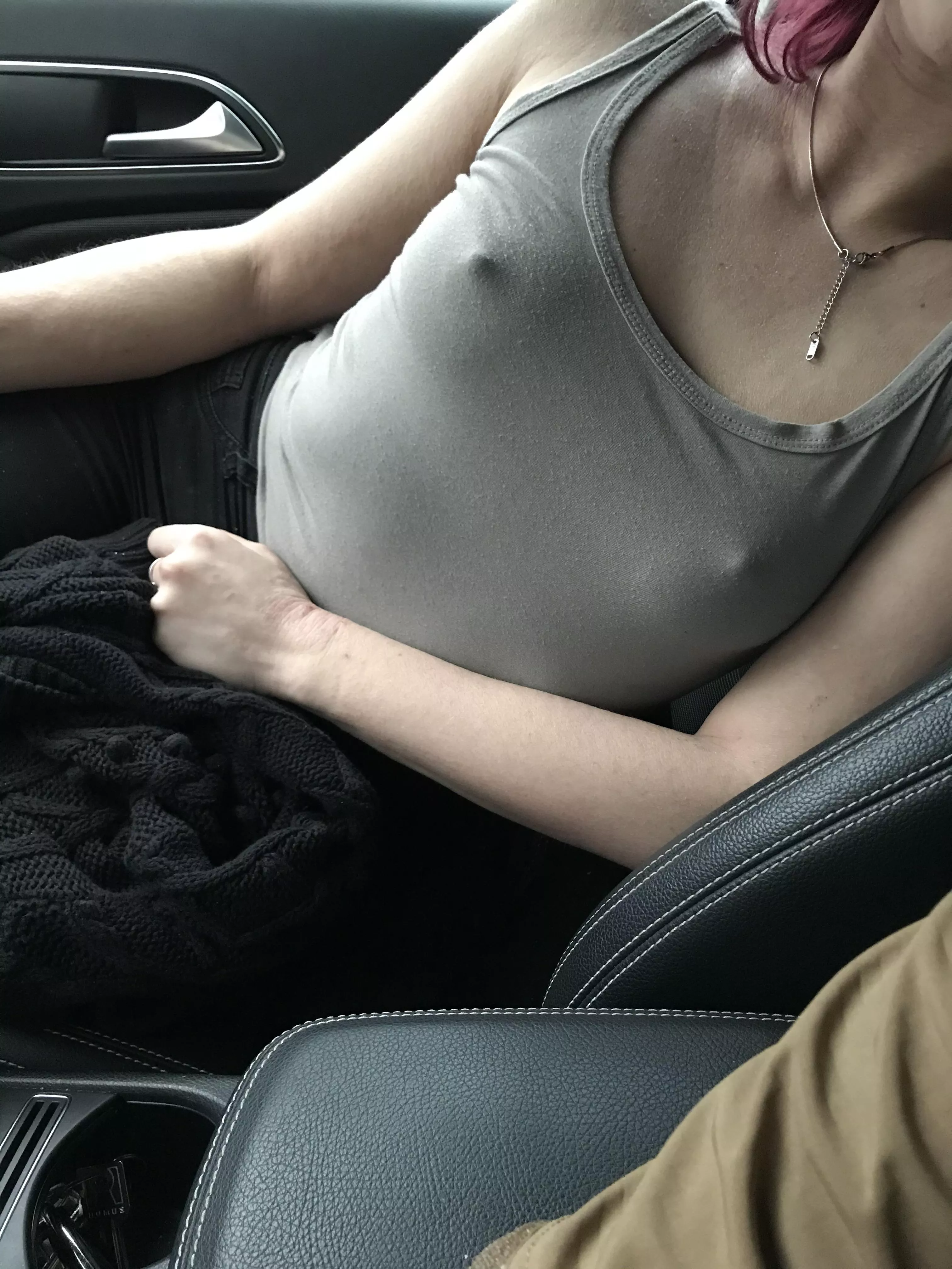 Please concentrate on driving Please concentrate on driving