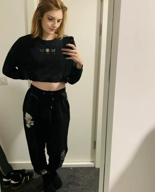 Please ignore my bony fingers ๐ณ Please ignore my bony fingers ๐ณ