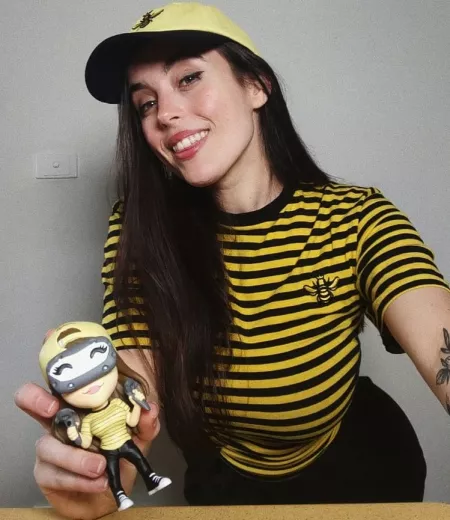 PLEASE START GIVING NAMES WHEN YOU POST!!! I'M SICK OF SEEING GOLD WITHOUT ANY NAMES ...anyways, here's Heyimbee PLEASE START GIVING NAMES WHEN YOU POST!!! I'M SICK OF SEEING GOLD WITHOUT ANY NAMES ...anyways, here's Heyimbee
