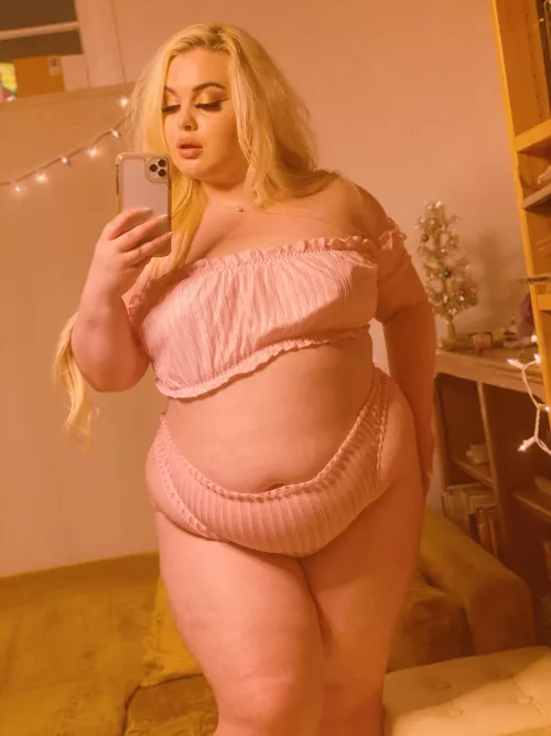 Plenty to hold on to 💕