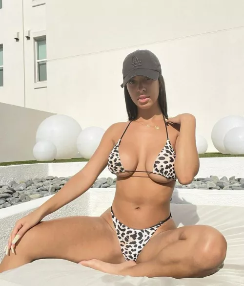 Pool days π