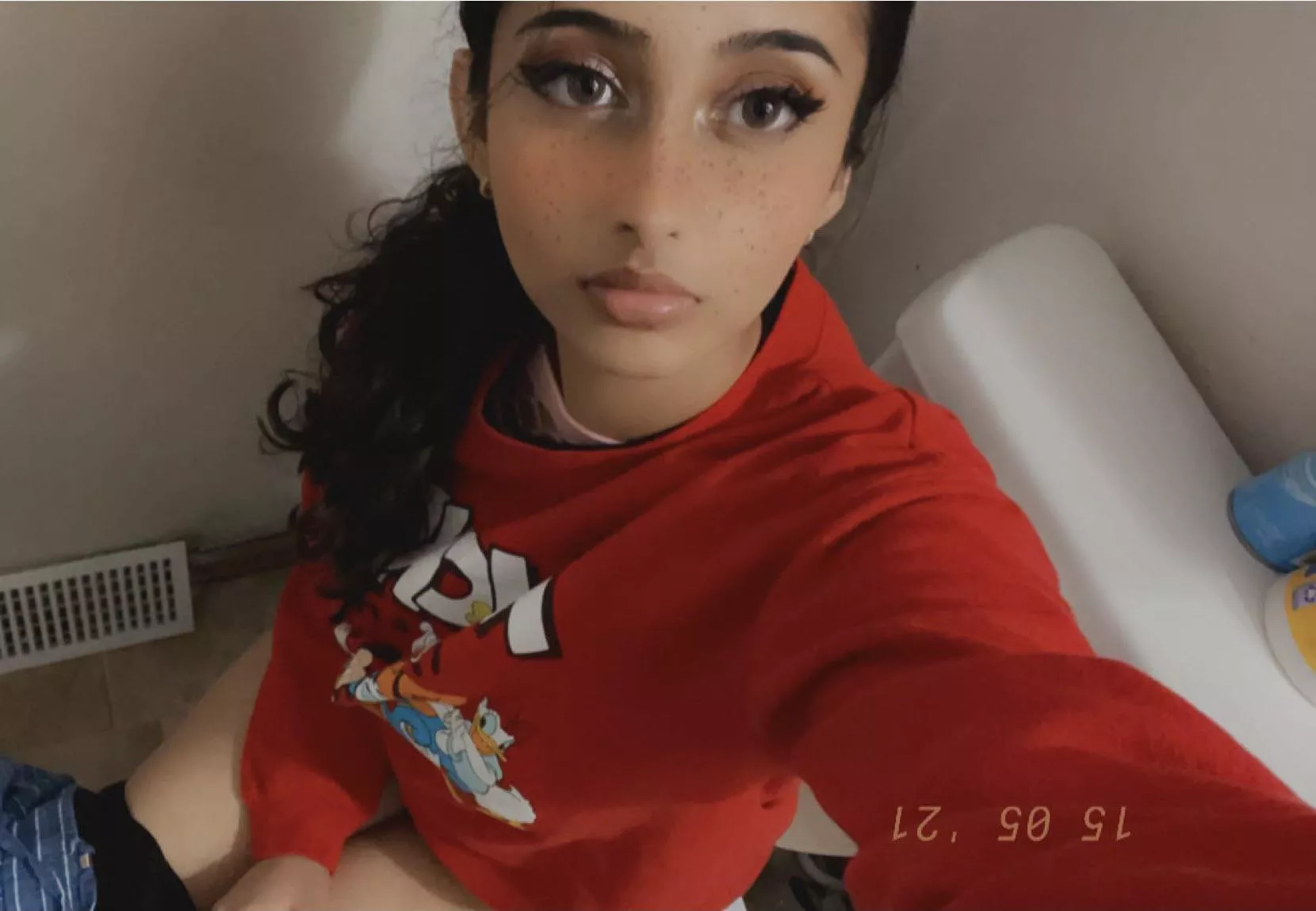 pooping pooping