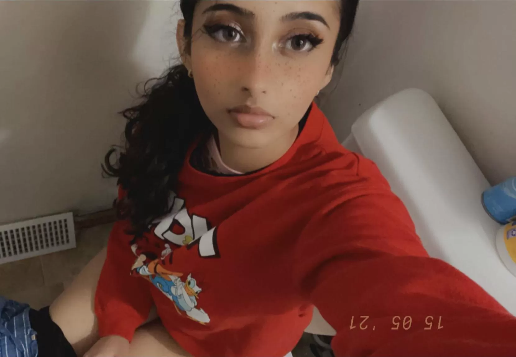 pooping pooping