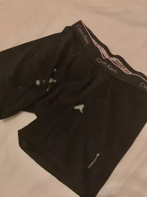 Post gym load in my sweaty Calvins ðĶð