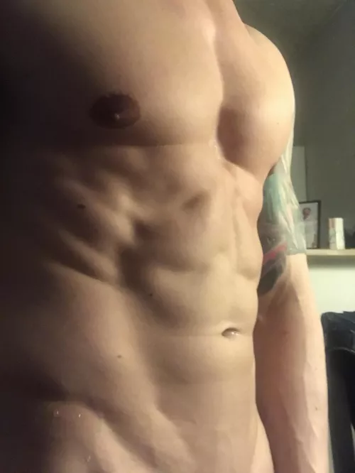 Post sweaty workout [M]