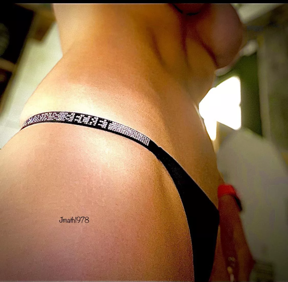 Post work out anyone giving massages 😉(f)