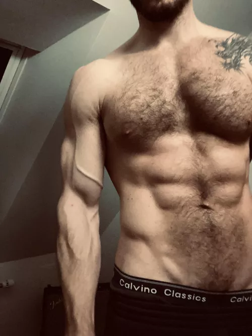 Post workout dem veins be pumpin Post workout dem veins be pumpin