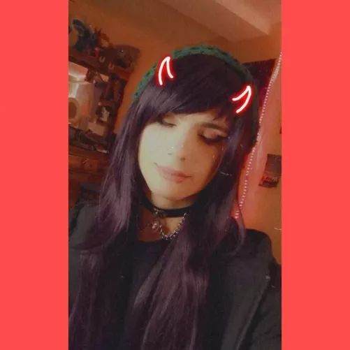 Posted this as my Facebook profile photo without warning and upset my dad. Oops. At least my mom and sister think I look good π Posted this as my Facebook profile photo without warning and upset my dad. Oops. At least my mom and sister think I look good π