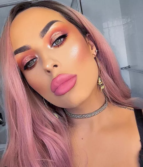 Pouty Pouty