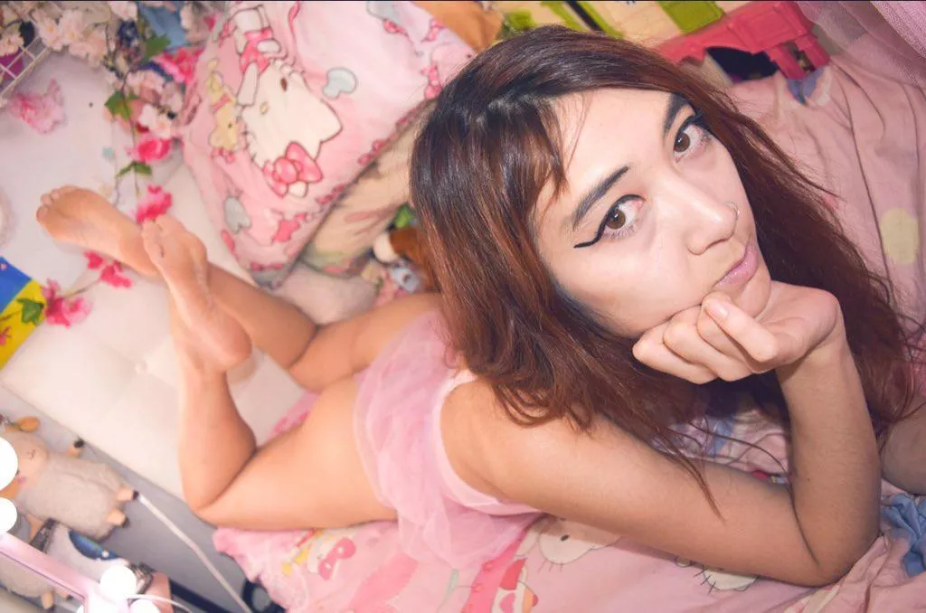 POV: I’m in your bed like this. Wyd