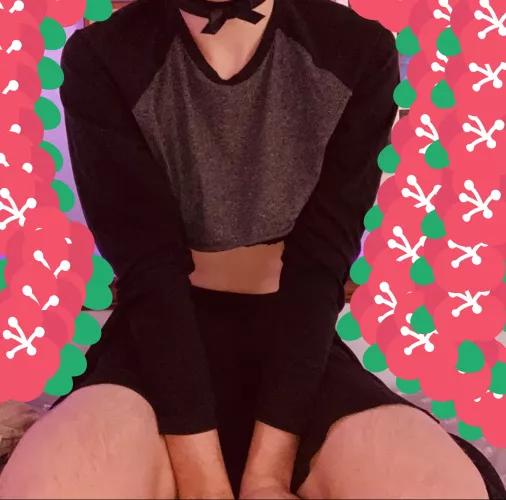 POV: I’m on your bed asking for head pats ;-; (this is not a joke please give me some I’m touch starved) POV: I’m on your bed asking for head pats ;-; (this is not a joke please give me some I’m touch starved)