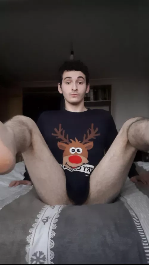 pov: I'm your dirty little slut always begging for you to fuck the life out of me, wyd ?