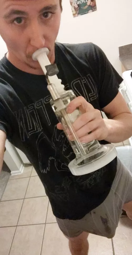 Pre cum soaking through (m)y pants while I'm smoking