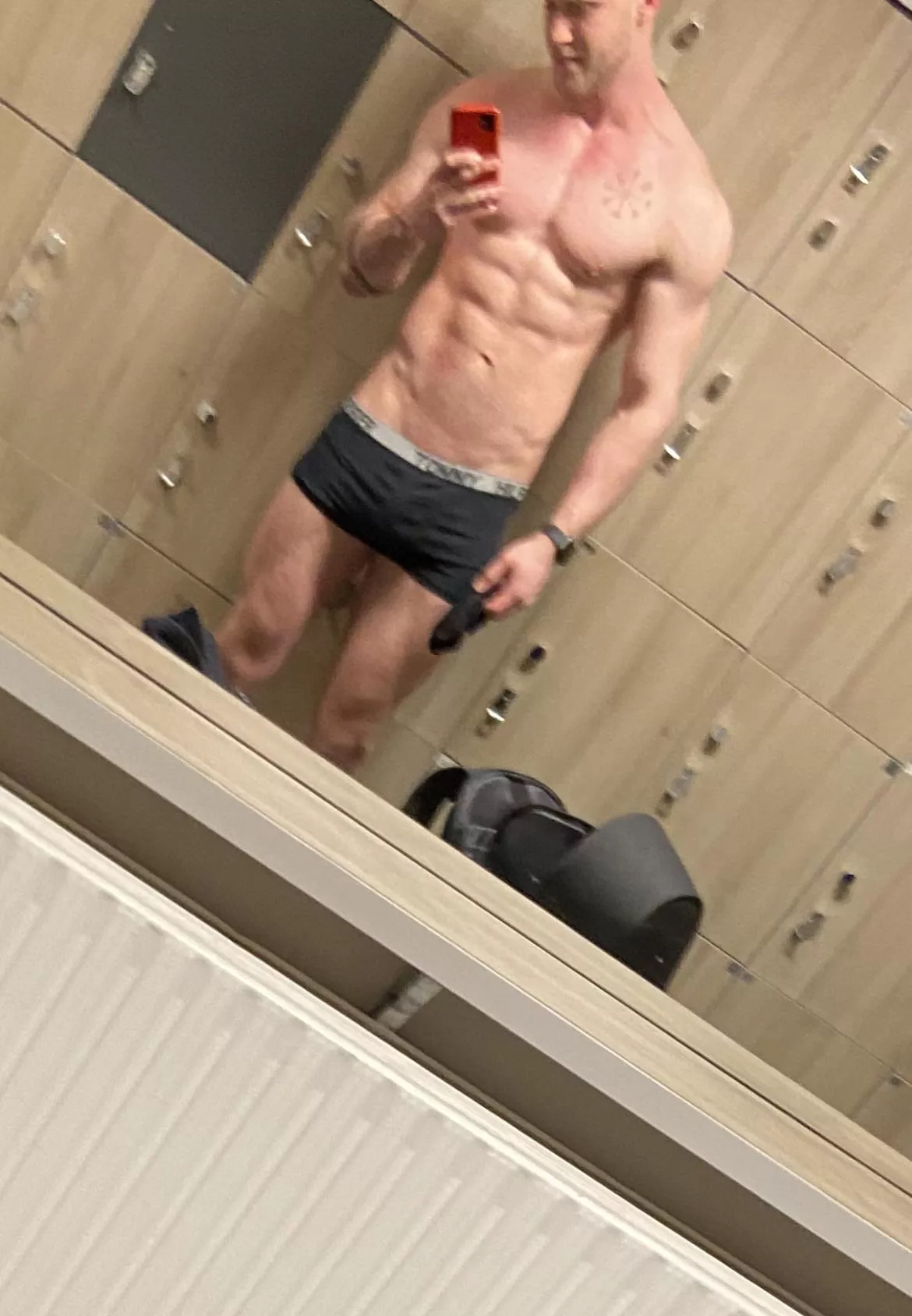 Pre shower (M)24 Pre shower (M)24