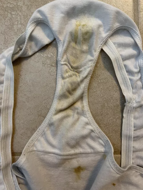 Pregnant wife’s 2 day panties. Mmm