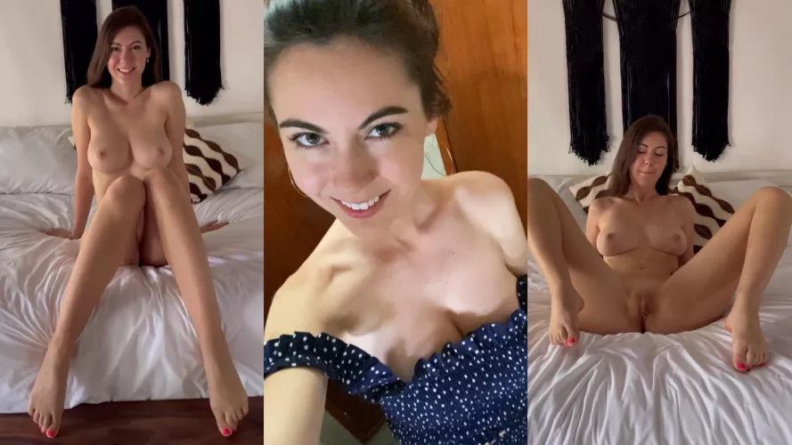 Pretty brunette Pretty brunette